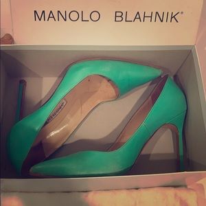 Manila Blahnik Green Pumps